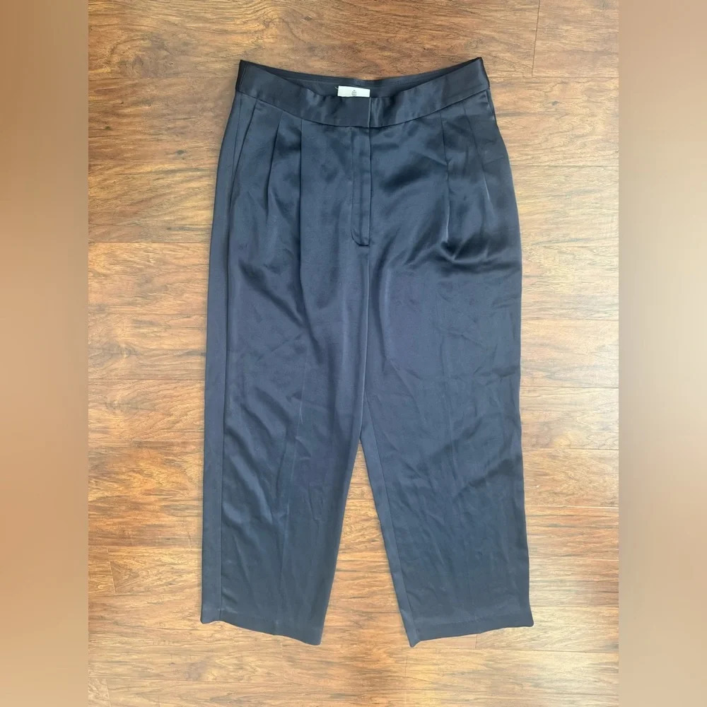 Babaton Aritzia Navy Satin Dress Pants Straight Leg Pleated Office Party Sz 8